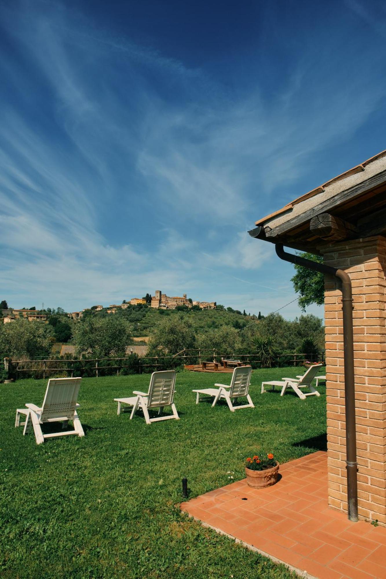 8380 Agriturismo Il Saragiolo Манчано Екстериор снимка