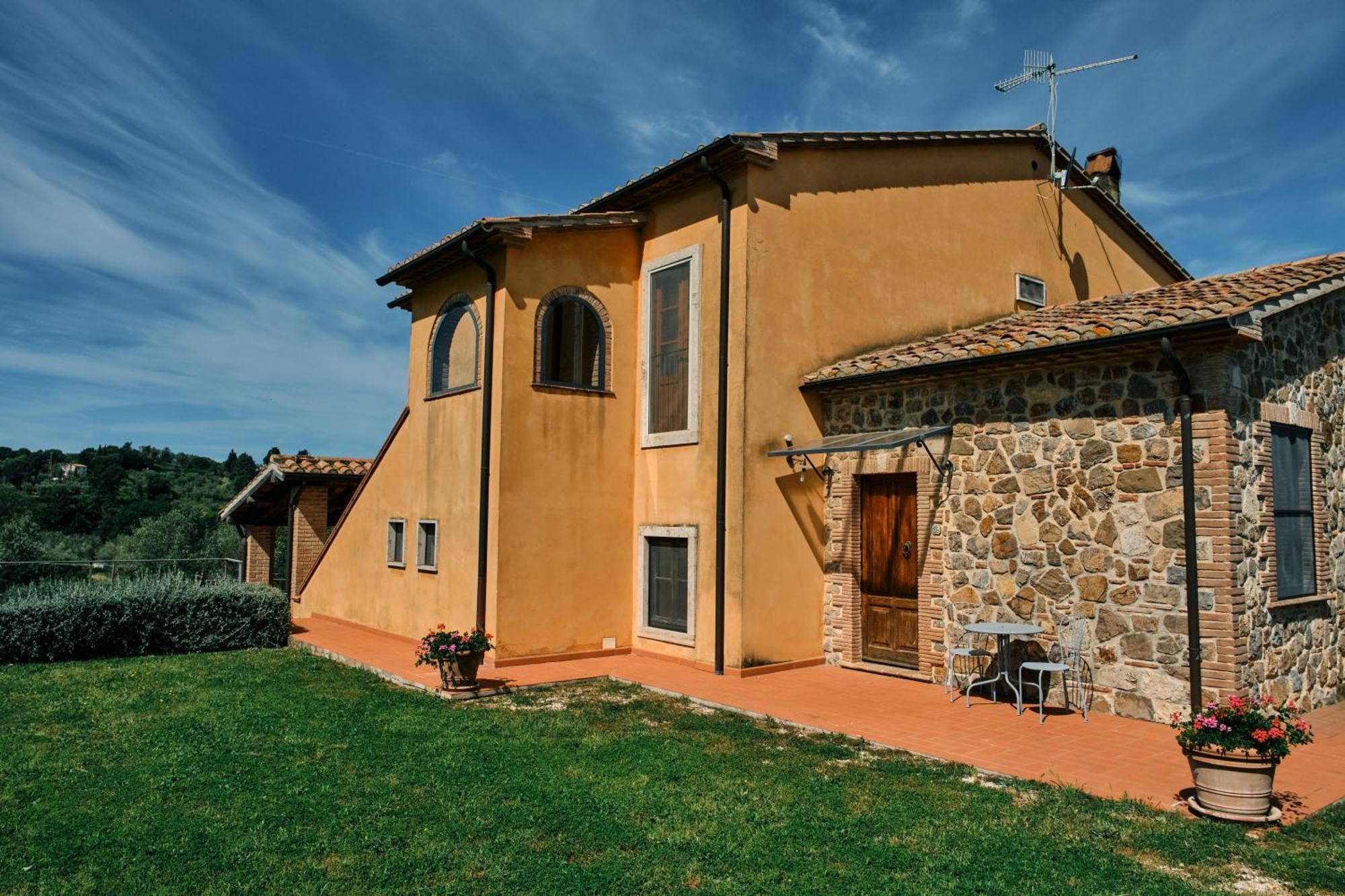 8380 Agriturismo Il Saragiolo Манчано Екстериор снимка